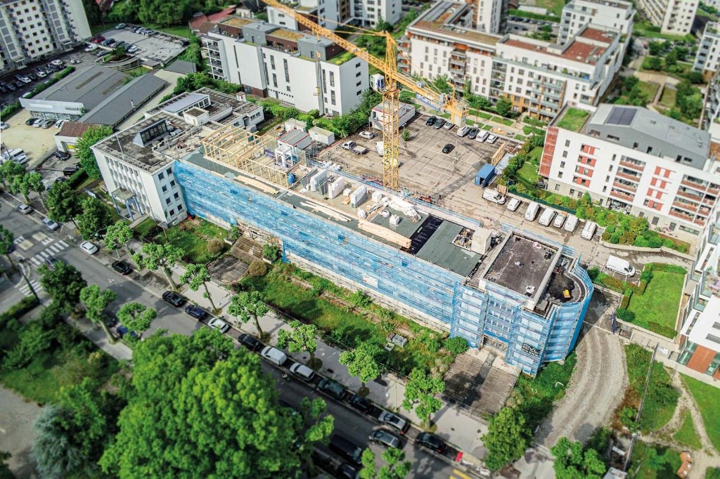 Surélévation bois, chantier Crédit Mutuel, Annecy
